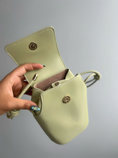 MODELO C02 - verde claro