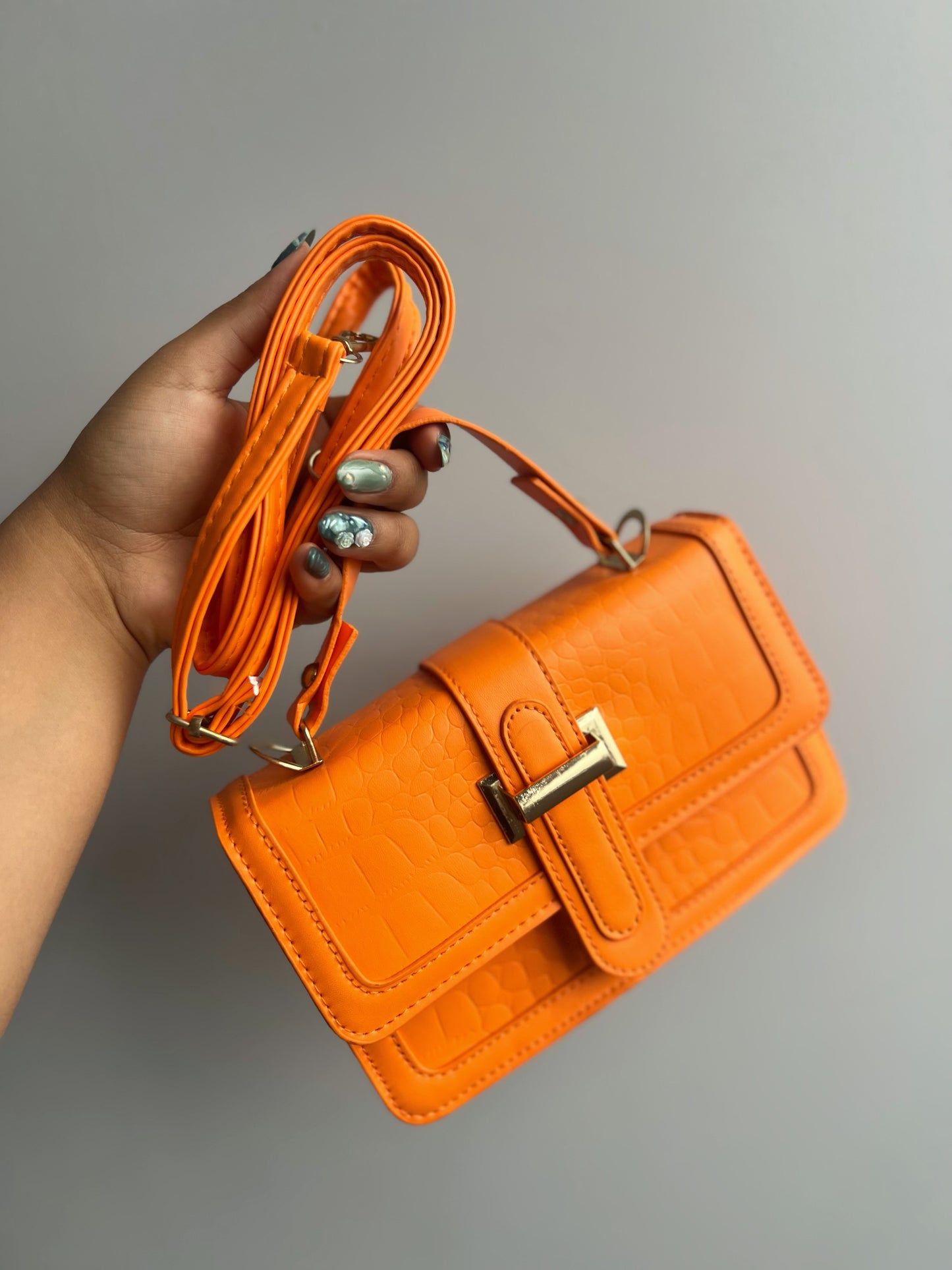 MODELO H02 - naranja
